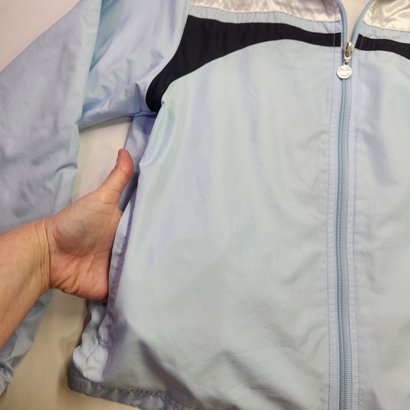 ⭐️ Women's Nike Windbreaker Small Like New, Excellent Condition • Full Zip - Picture 3 of 11